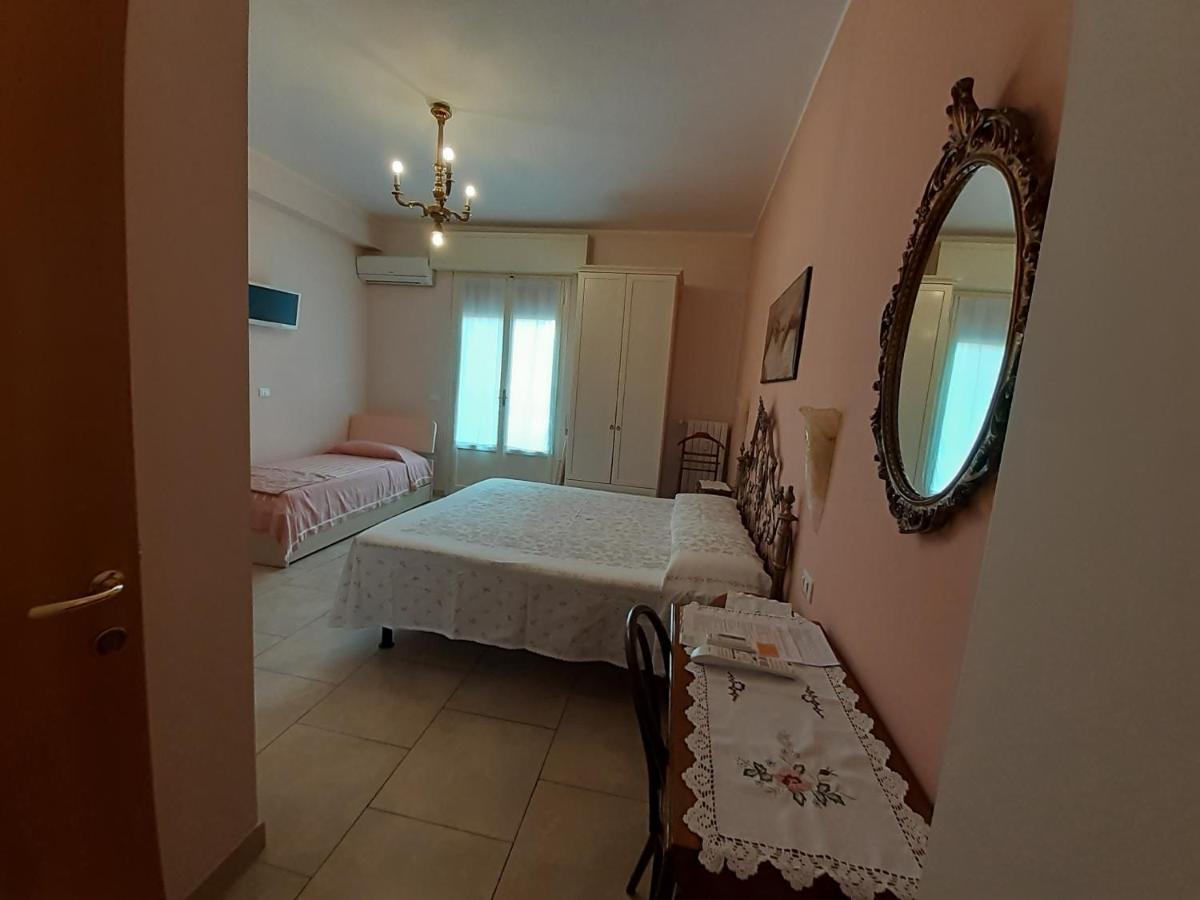 Готель La Casa Di Catia Флоренція Екстер'єр фото